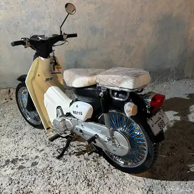 الدباب كلاسيك نضيف الممشى 1700 سلف دقه وحده الدباب نضيف index