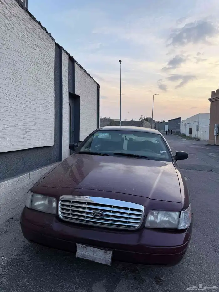 فورد فكتوريا 2008 1