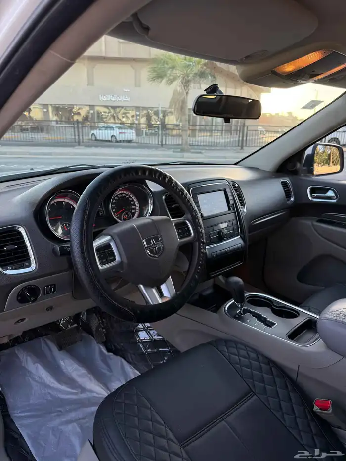 دودج دورانجو 2013 نظيف 9