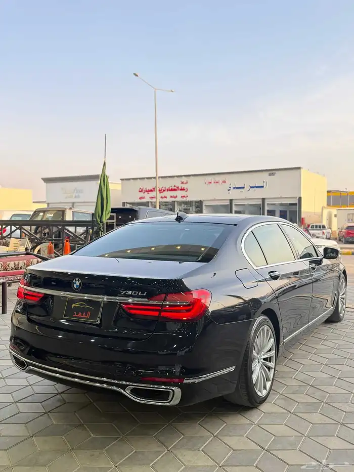 بي ام دبليو - 2018 - 730 - فل كامل - بسعر 85 الف 6