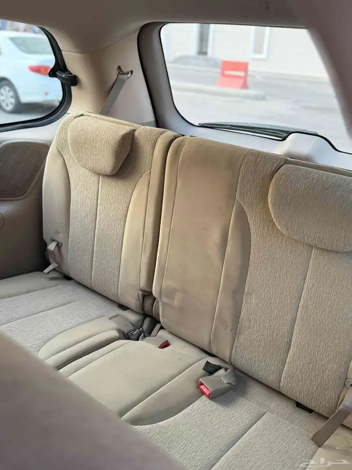 كيا كارنيفال 2015 اتوماتيك نضيف 14