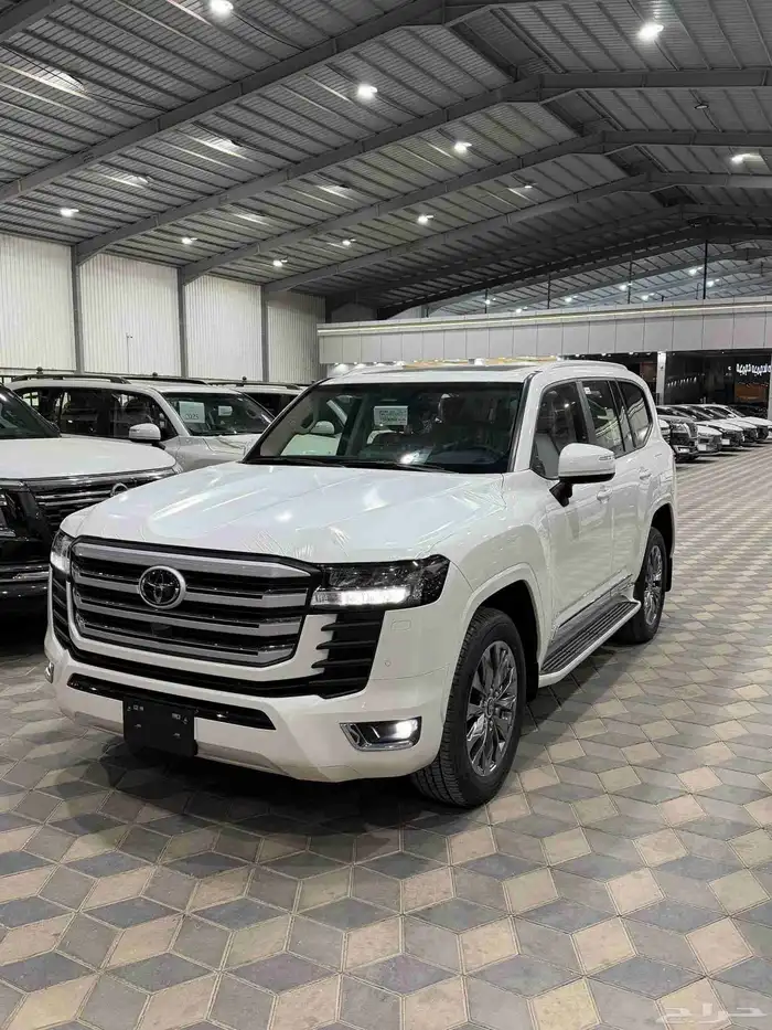 لاند كروزر GXR -L3 - 2025 وارد الوكيل 3