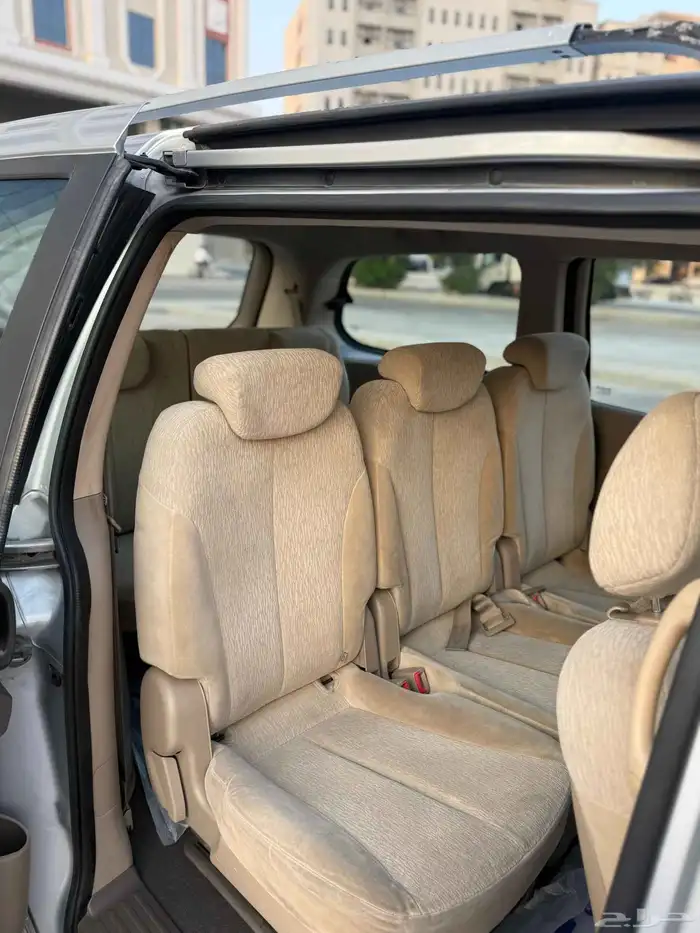 كيا كارنيفال 2015 اتوماتيك نضيف 17