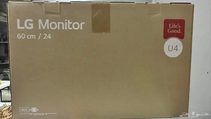 شاشة LG المنحنية عالية الدقة بالكامل بدون حواف من 3 جوانب 10 0