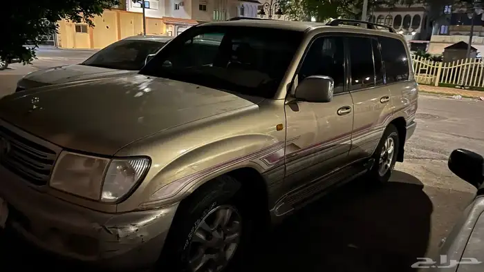 صالون لند كروزر 4