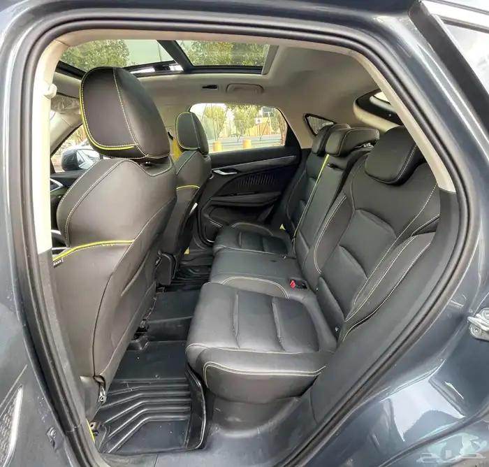 جيلي توجيلا 2024 فل سعودي 13