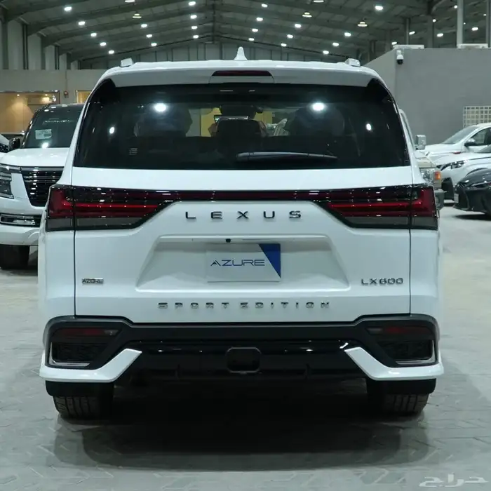 لكزس LX600 اف سبورت عماني 2025 3