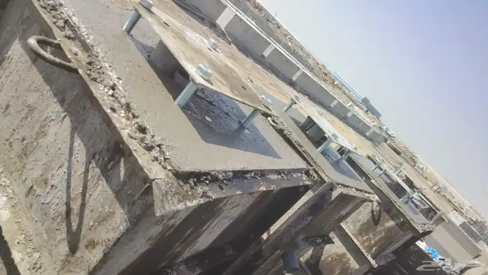 حواجز خرسانية نيوجرسي سفتي مصدات قواعد انارة مناهل 2