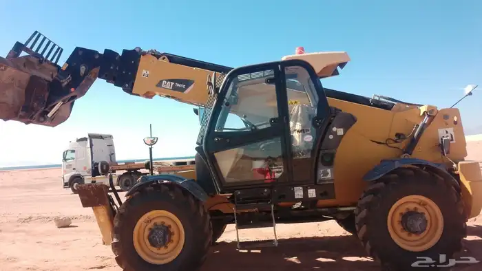 تأجير رافعات شوكيه وكرينات ومان لفت وسيزر لفت وبكلين يومي 7