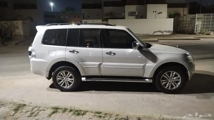 جيب باجيرو 2016 للبيع 5