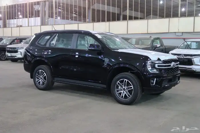 فورد ايفرست XLS بنزين موديل 2025 بسعر 142.600 0