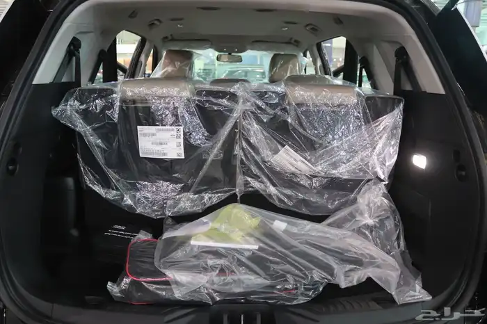 فورد ايفرست XLS بنزين موديل 2025 بسعر 142.600 14