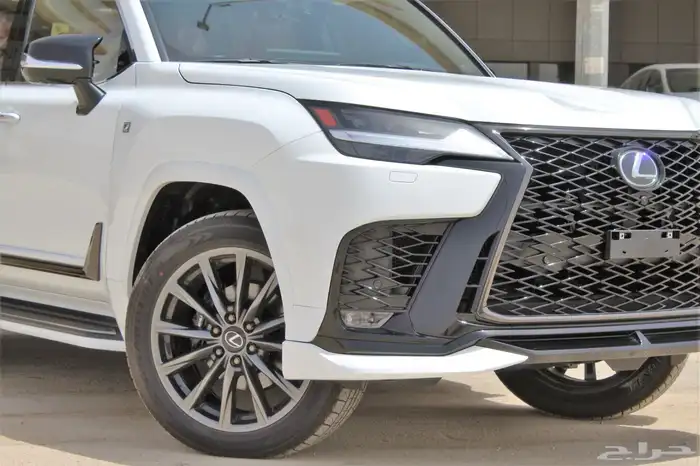 لكزس - LX600 F Sport - خليجي - 2025 4
