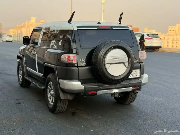 تويوتا اف جي 2009 19