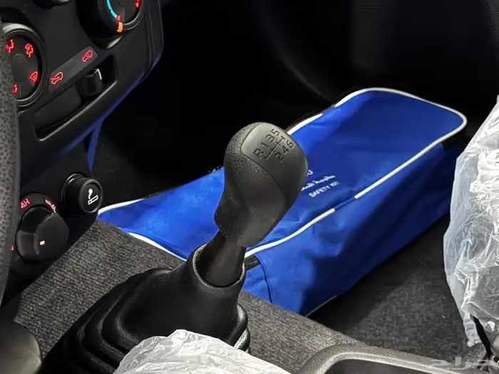 ايسوزو غمارتين دبل جير عادي زجاج كهرب 2025 6