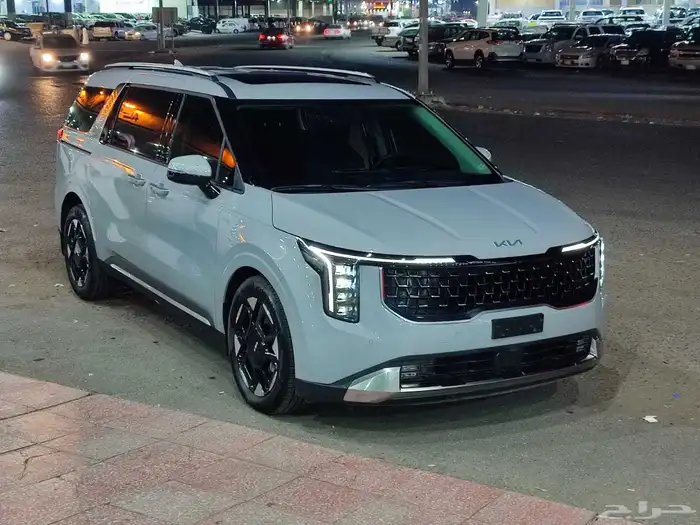 كيا كرنفال نص فل موديل 2026 كاش وتقسيط 8