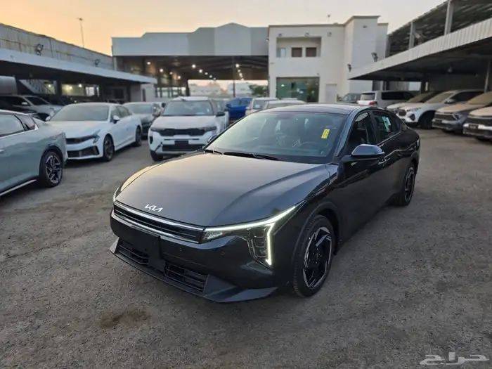 كيا K4 نص فل 2026 محرك 2.0 1