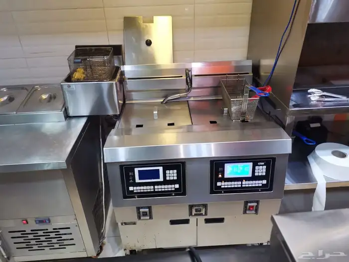 بريدة حي البساتين الغربي شارع ابي القاسم بن حسول 12