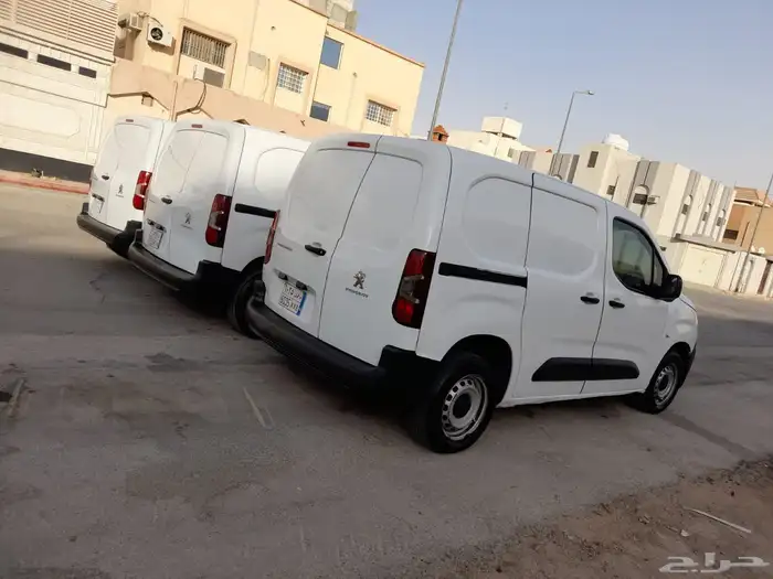 مجموعة بيجوهات بيجو بارتنر ديزل بضاعة موديل 2023 و 2024 نظيف 0