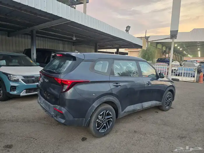 كيا كارنيز 2024 GL 4