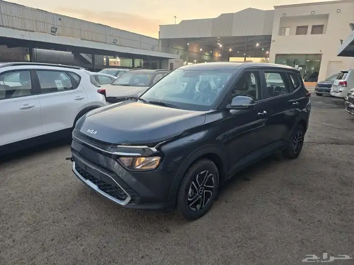 كيا كارنيز 2024 GL 2