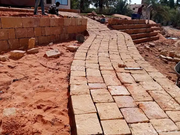 معلم مدرجات حجر وتراث بنايات وعمال ممتاز جدا التواصل 0532137 1
