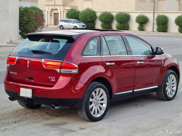 لينكولن MKS 2013 للبيع او البدل 2