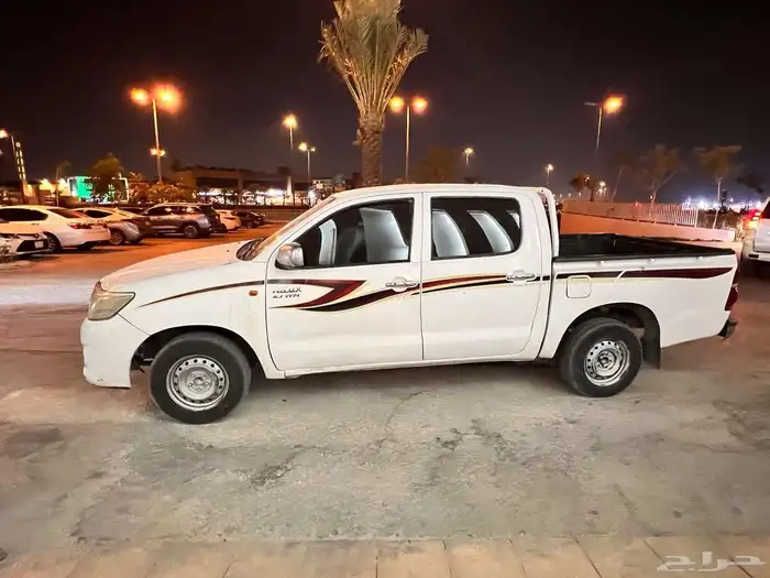 تويوتا هايلكس 2014 للبيع 6