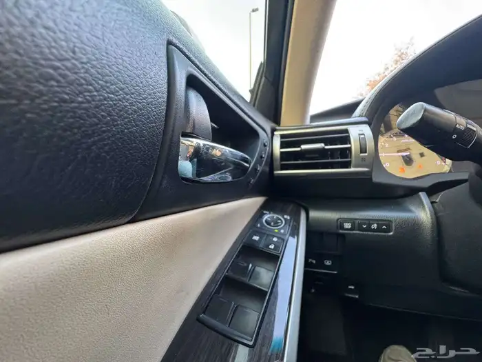 لكزس is350 2015 سعودي 17