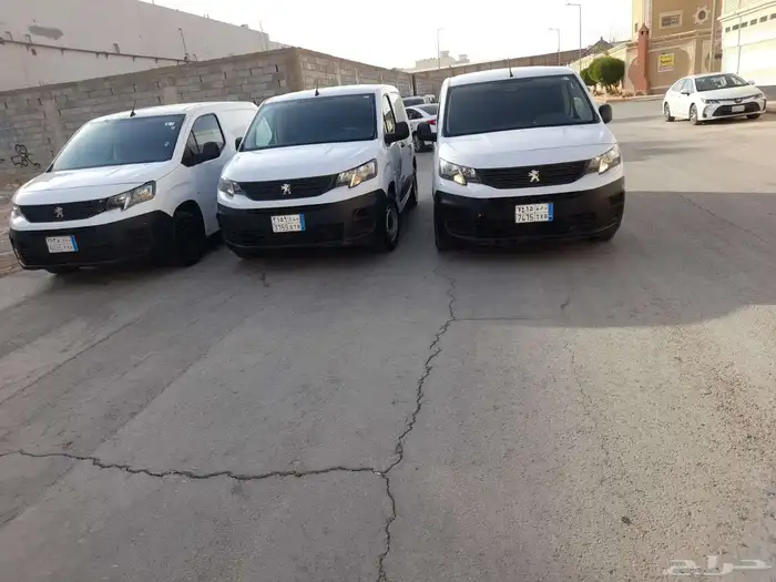 مجموعة بيجوهات بيجو بارتنر ديزل بضاعة موديل 2023 و 2024 نظيف 6