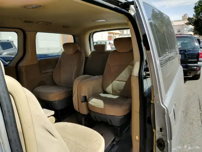 إيجارشهري هواندي2016 H1 بدون سواق تكييف ممتاز 12 راكب 1