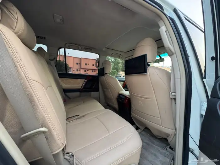 تويوتا برادو 2012 12