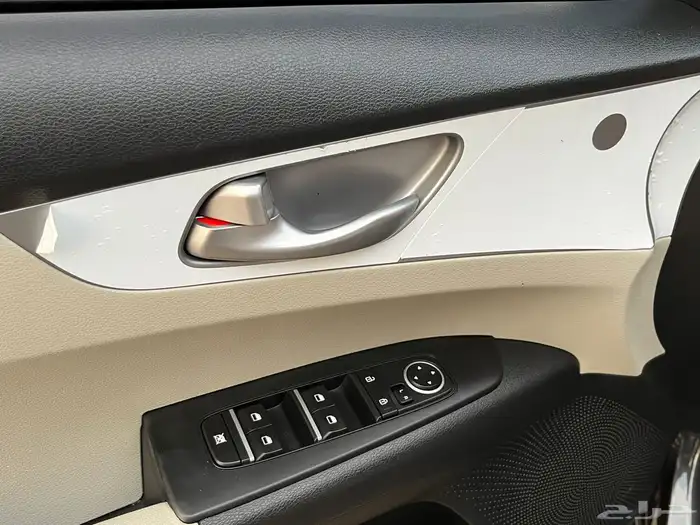 كيا سيراتو 2024 18