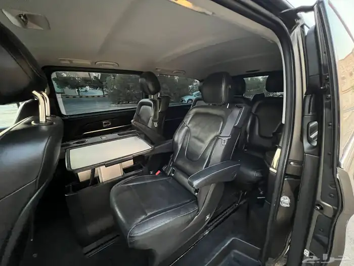 مرسيدس V250 2016 (بحالة ممتازة) 16