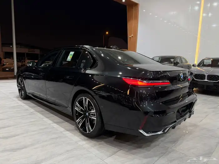 بي ام دبليو 735i M kit جديد 2026 4