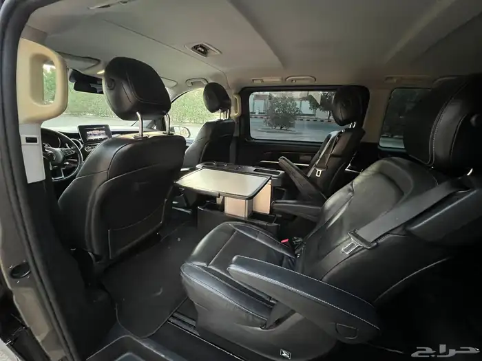 مرسيدس V250 2016 (بحالة ممتازة) 17