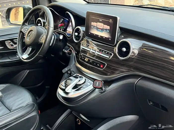 مرسيدس V250 2016 (بحالة ممتازة) 27