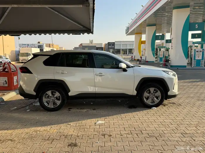 راف فور 2023 2