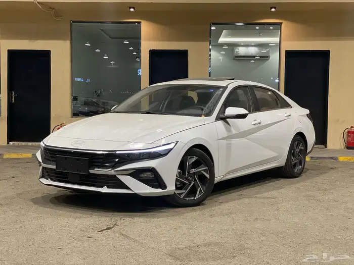 النترا 2025 كمفورت ابيض ( اصفار) 4