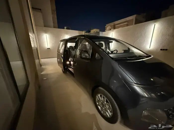 بأقل من سعر السوق هونداي فان ستاريا جديد أصفار 2026 3