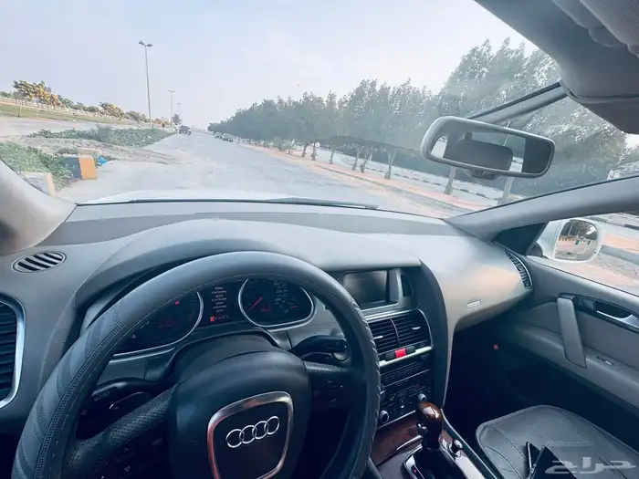 اودي Q7 2008 26