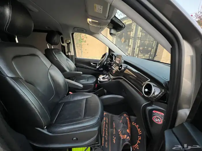 مرسيدس V250 2016 (بحالة ممتازة) 28