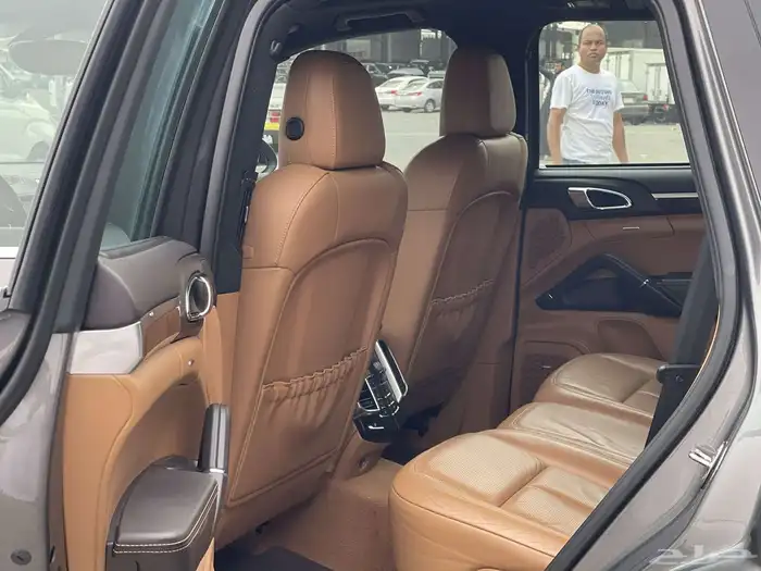 بورش كايين 2013 مخزن 5