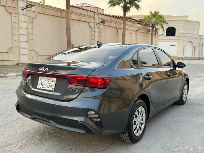 كيا سيراتو 2024 9