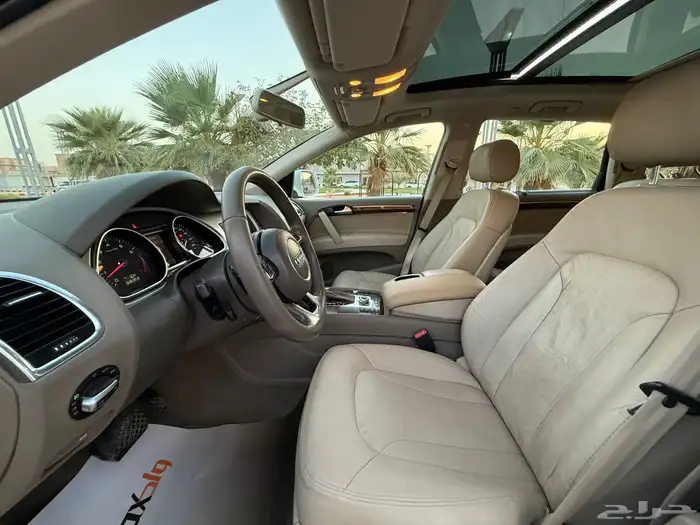 اودي جيب Q7 فل كامل 2013 نظيف جدا 26