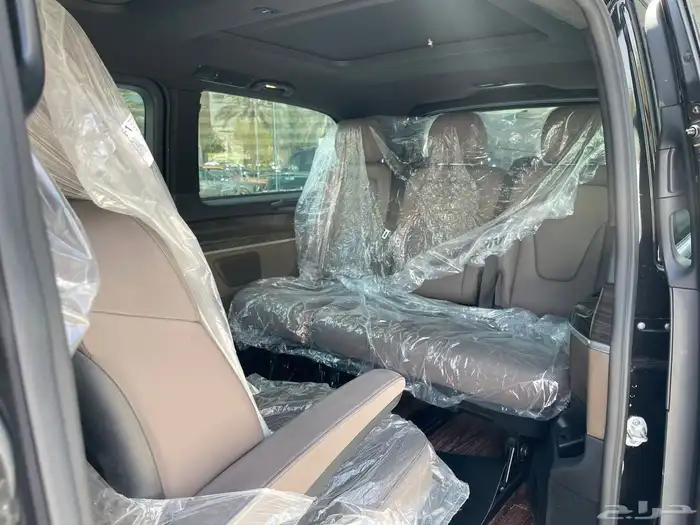 مرسيدس فان V250 ممشى 4 الف فقط 9