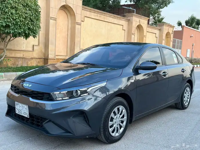 كيا سيراتو 2024 4