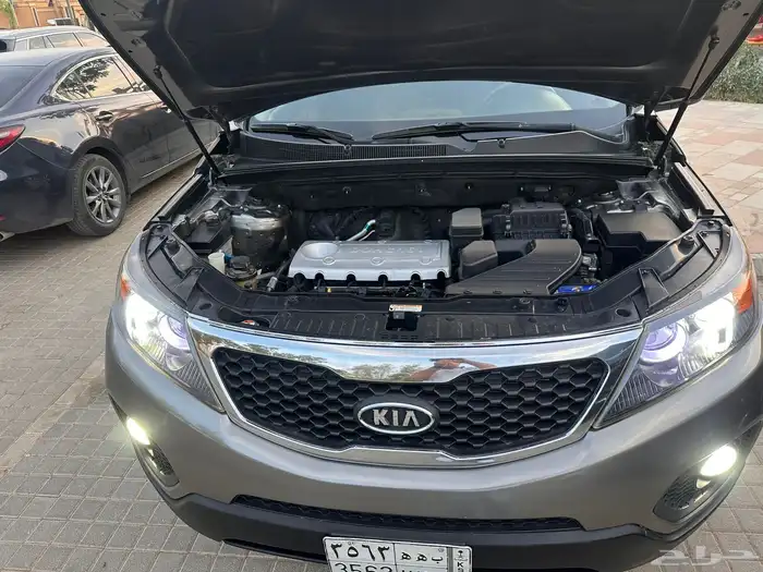 KIA ( سورنتو   2012 ) 4