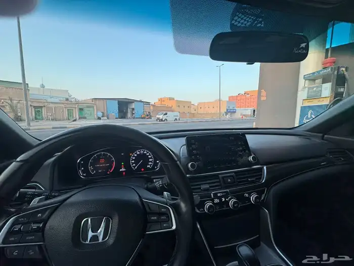 اكورد 2018 سبورت نظيفة للبيع 7