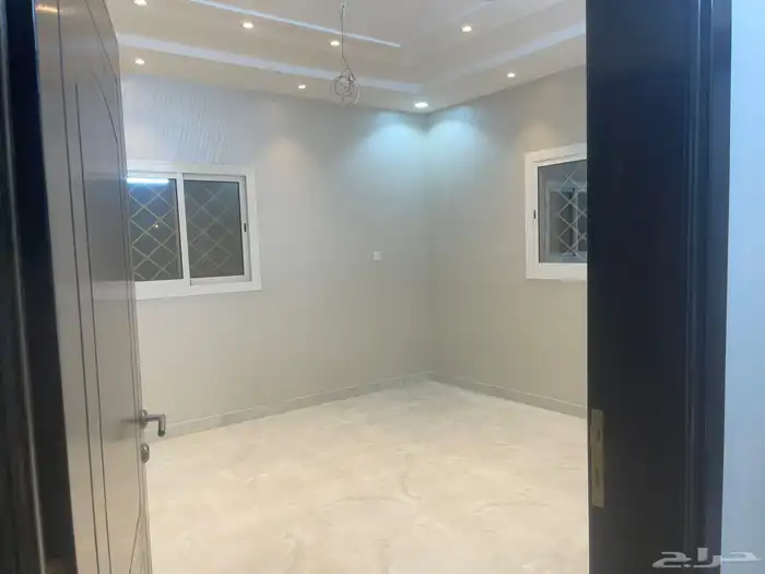 شقة للإيجار في بهر مقابل الكلية التقنية 1